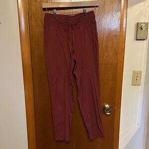 Lululemon dance studios Raspberry red (maroonish)- size 4-LIKE NEW!